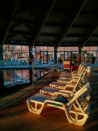 Hotel Kum�nia