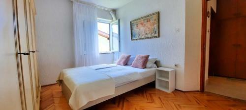 Apartments Vincelj