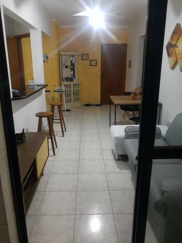 Apartamento Condom�nio Frente Mar