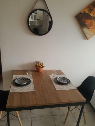 Apartamento Condom�nio Frente Mar