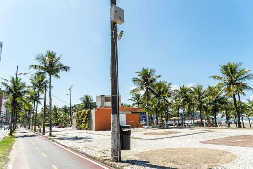 Apartamento Imperdivel Apto A 350 M Da Praia Do Forte Sp