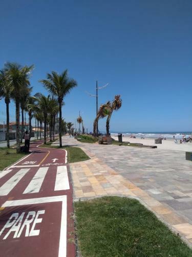 Linda E Aconchegante Casa Com Piscina Perto Da Praia