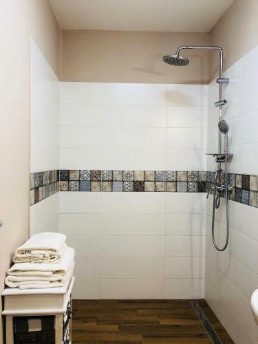 Apartamento White Crow House