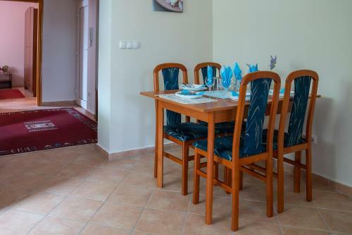 Spirit Of H�viz Apartment