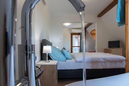 Hotel Kis Helikon Villa