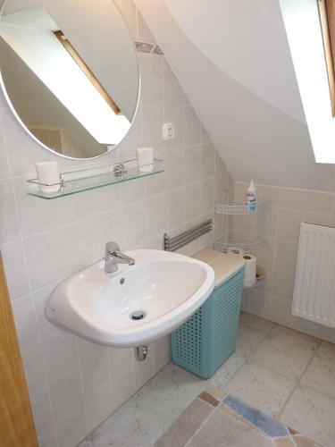 Apartments In Heviz/balaton 39945
