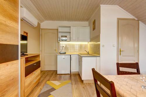 Gyapay Apartman H�v�z