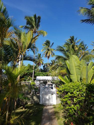 Casa Dentro de Porto de Galinhas. 04su�tes.01quarto.