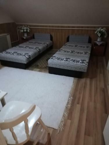 Hostal Szoboszl�f?nix Vend�gh�z