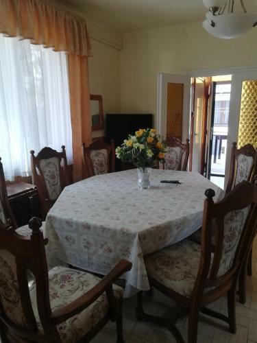 Hostal Szoboszl�f?nix Vend�gh�z