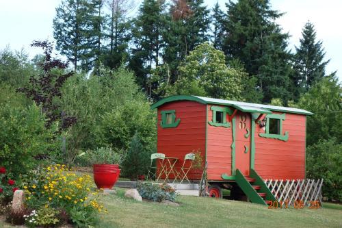 Bed & Breakfast Chambres D'h�tes - La Belmoni�re