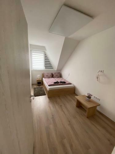 Hajnal Apartmanh�z