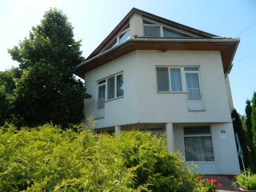 Sezlon Apartman
