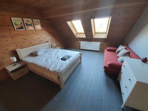 Riverside Holiday House Apartments