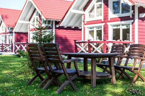 Mediniai Nameliai ?ib? 99