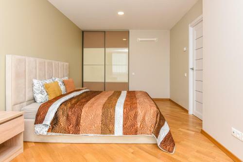 Apartamentai Elija Su Vaizdu ? J?r?