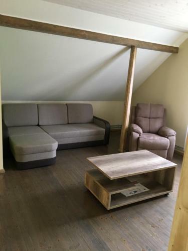 Apartamento Kr?mi?m?ja