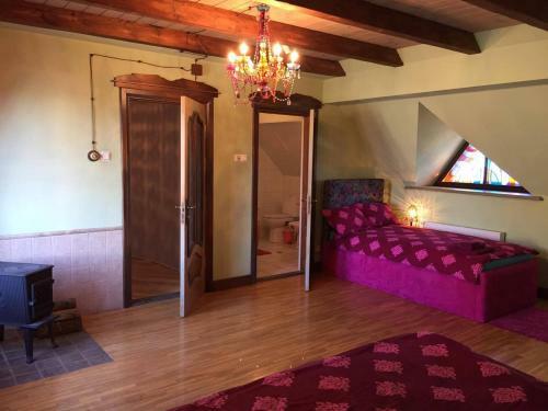 Hostal Peahen Residence