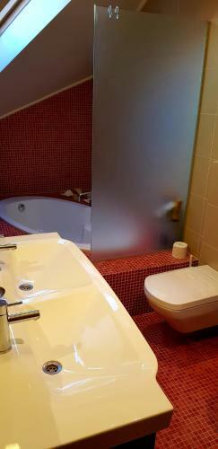 Exceptional Uzupis Bridge 3 Bedroom Apartment