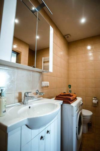 New Apartament Very Close To The City Centre