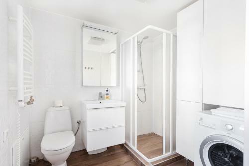 3 Bedroom Apartment 24h Self Check In, Free Parking, Ac, Fireplace