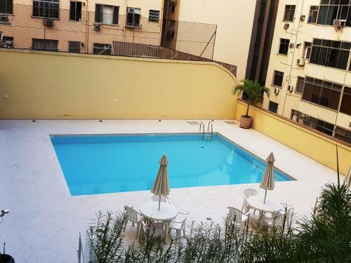 Apartamento Amplo Im�vel Copa Posto 6 - Piscina E Garagem