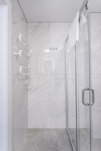 #stayhere - Ozo Park Apartments Spacious & Modern Studios