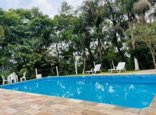 Chacara Muita Area Verde Com Piscina