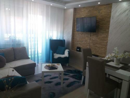 Apartman Akik 2