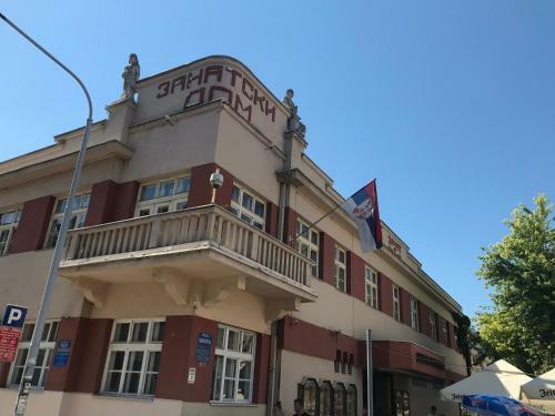 Hostal Sobe Kuzmanovi? - ?abac