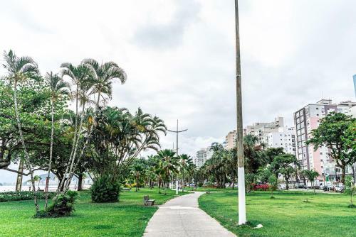 Apart A 700 Metros Da Praia Do Embare Santos Sp