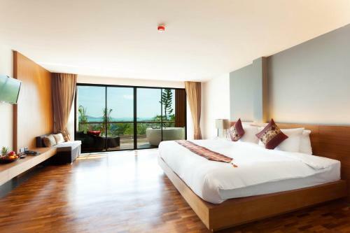 Hotel Chalong Chalet Resort And Longstay