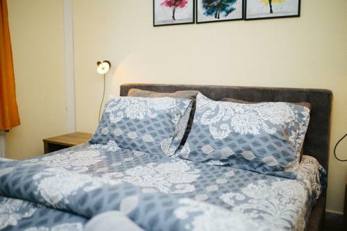 Bed & Breakfast Kroni? Palace