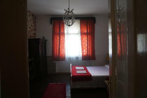 Somborski Salas - U Centru - Apartmani