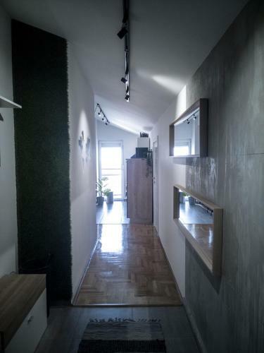 Raw Industrial City Apartment