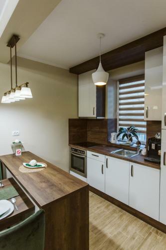 Vively Lux Apartment