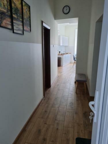 Kvija Rooms