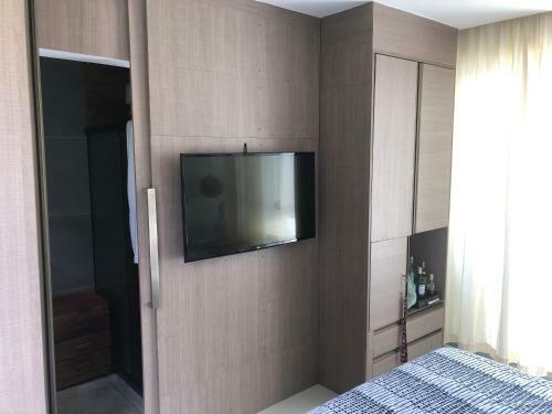 Apartamento Com Piscina