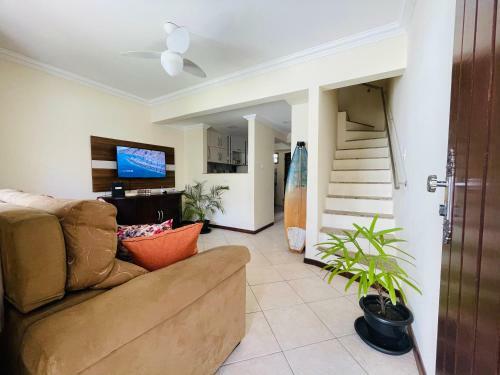 Praia Do Sol Triplex Beach House