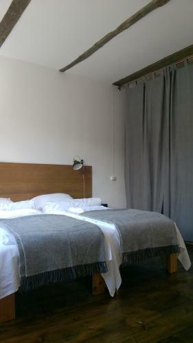 Hostal Art Residence
