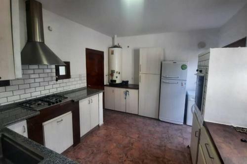 Casa Familiar Cerca de Sanatorio Allende