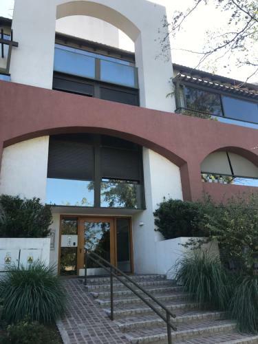 Apartamento Excelente Departamento En Plena Ciudad , Un Oasis