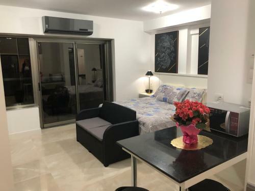 Apartamento Plaza de La Republica Con Garage