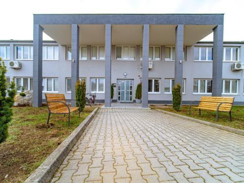 Albergue Ubytov?a Kubr� 623