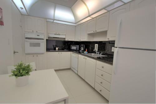Apartamentos Hollywood Condo's