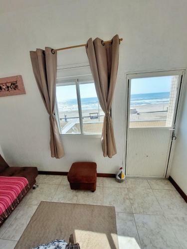 Apartamento Incr�vel Sacada A Beira Mar Apto 3q
