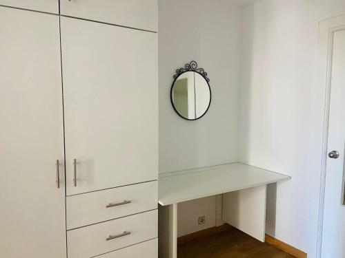 Apart. Mare Nostrum (Piscina Y Parking)