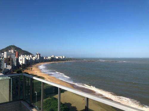 Excelente Apartamento de Frente A Praia Da Costa