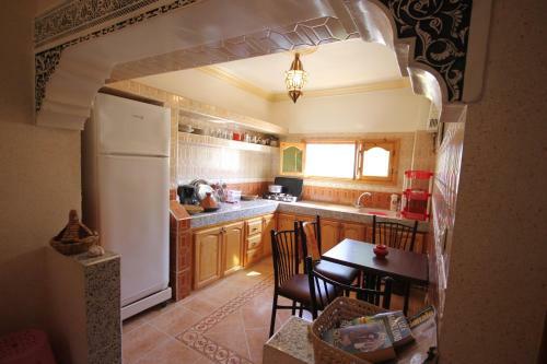 Tayafut Apartments Terrace