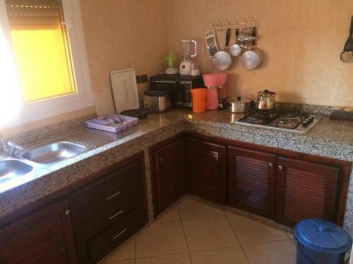 Hostal Itrane Guest House